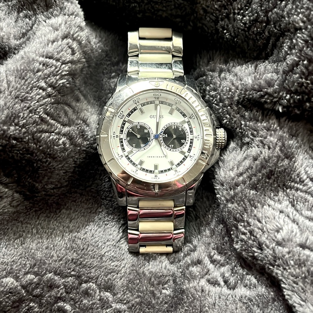 Guess U15021G1 Mens Watch